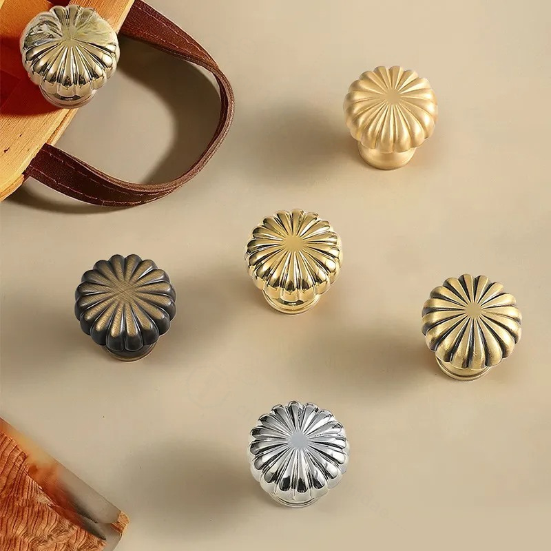 Furniture Hardware Drawer Pulls - Kenop Bola Kuningan Sederhana Prancis, Gagang